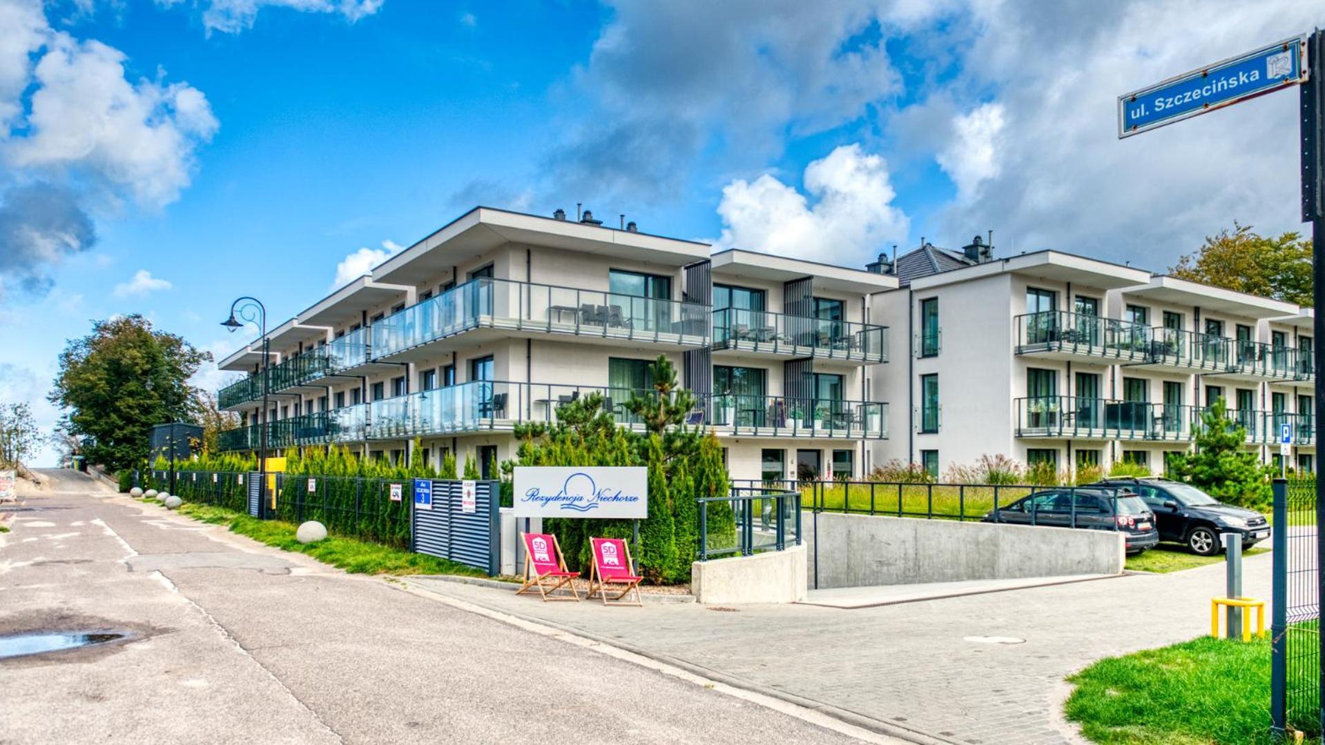 Rezydencja Niechorze 129 - 5D Apartamenty Екстериор снимка